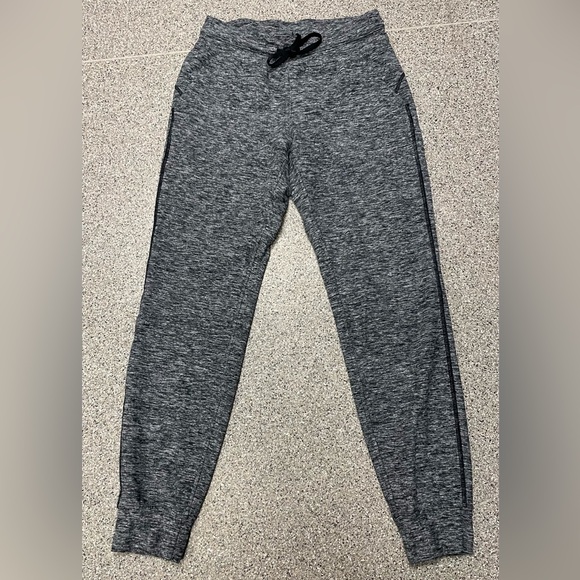 Lululemon Joggers  Ready To Rulu Space Dye Size 4 Gray EUC - Picture 2 of 12